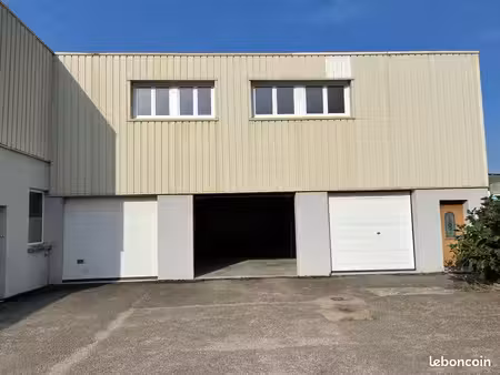 location dépôt entrepôt stockage