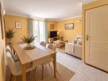 vente appartement 5 pièces 98.73 m² à vins-sur-caramy (83170)  185 000 €
