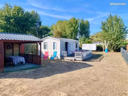 terrain privé avec mobilhome