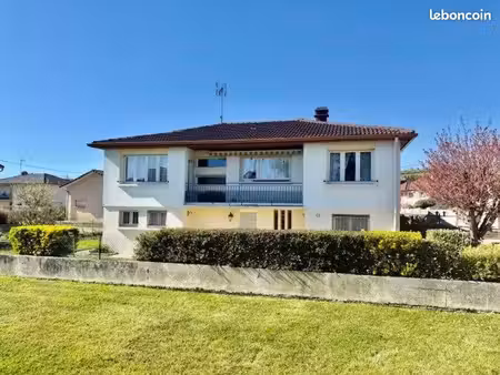 propriété 7 pièces 125 m²
