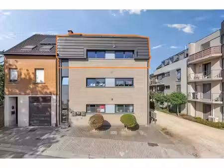 appartement te huur in denderleeuw met 3 slaapkamers