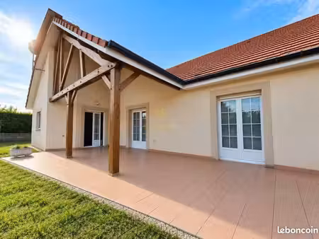maison 5 pièces 140 m²