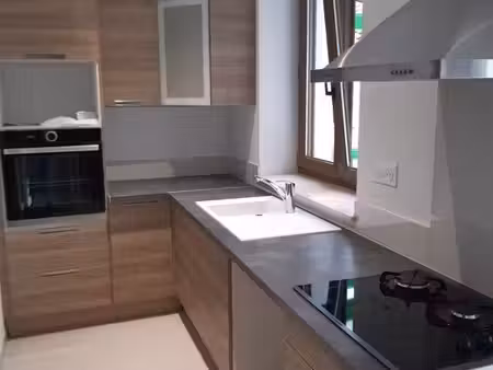 appartement à 3 minutes gare routière et centre ville
