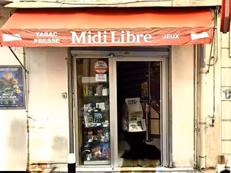 à louer local commercial 45 m2 centre-ville de nîmes