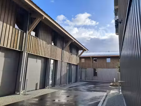 à louer – maisons artisanales / ateliers – le haillan cinq chemins