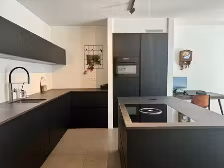 modern nieuwbouwappartement met 2 terrassen en autostaanp...