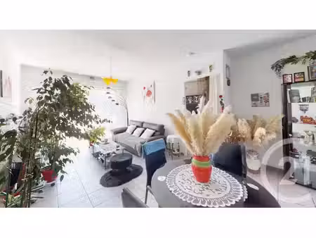 appartement t2 à vendre - 2 pièces - 48 87 m2 - st christophe vallon - 12 - midi-pyrenees