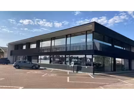 bureaux à louer dans le new westral business center à nazar