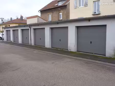 garage à louer