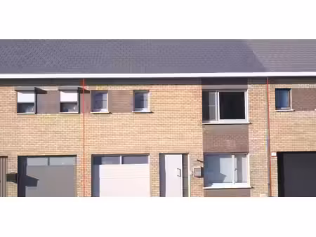 maison à louer à eeklo pour € 1.100 avec 3 chambres à coucher
