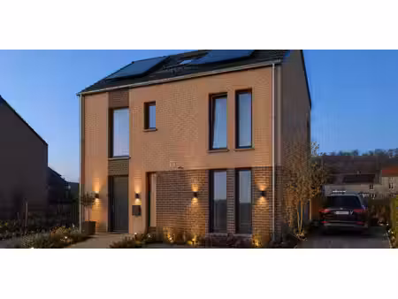 villa à vendre à cerfontaine pour € 399.000 avec 3 chambres à coucher
