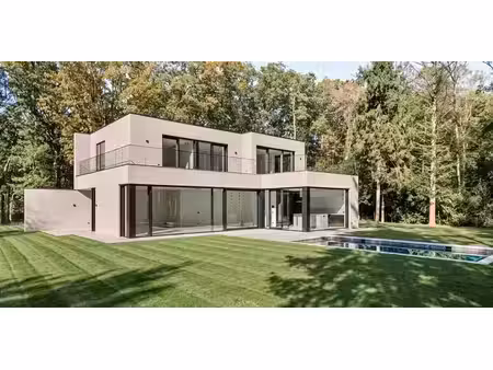 villa à louer à waasmunster pour € 3.500 avec 3 chambres à coucher