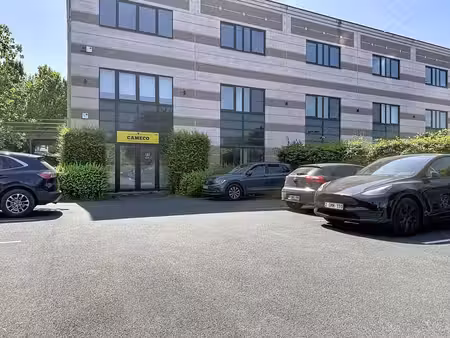 surface commerciale dans le zoning nord