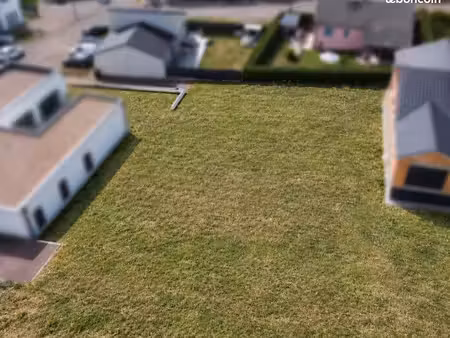 terrain 783 m² valmont
