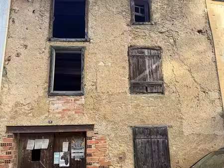 maison de village rouvenac
