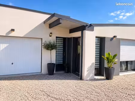 maison 4 pièces 105 m2