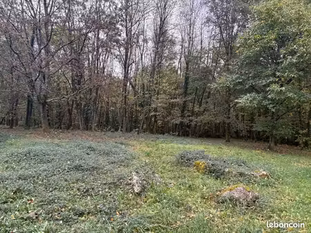 terrain 1 700 m² sarliac sur l isle