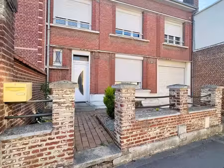 propriété 8 pièces 184 m²