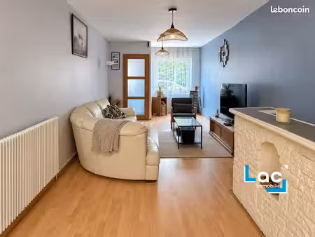 maison 8 pièces 152 m²