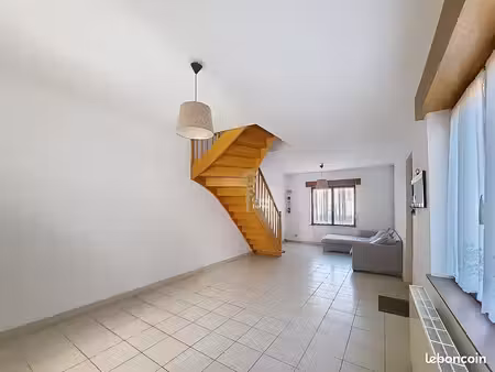 maison 3 pièces 73 m²