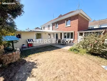 maison 5 pièces 93 m²