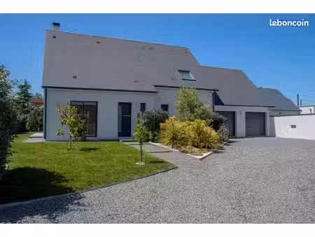 maison 2020- 136m2- 5 chambres- piscine chauffée- vente directe propriétaire