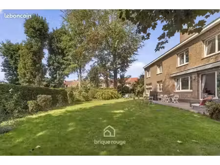maison 7 pièces 200 m²
