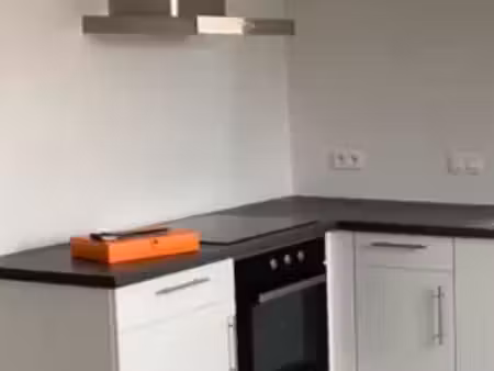 logement 1chambre état neuf