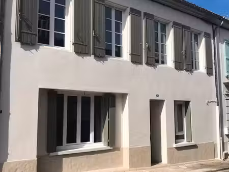 location maison castillonnès