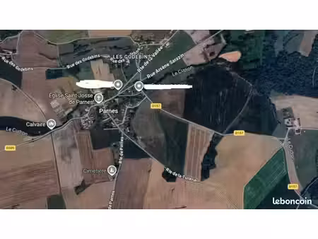terrain 700 m² parnes