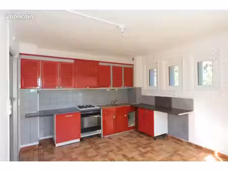 appartement 4 pièces 100m²