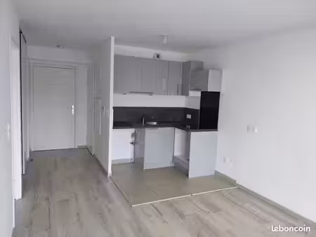 location appartement t2 saint leger du bourg denis