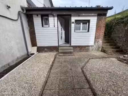 location studio meublé indépendant déville lès rouen