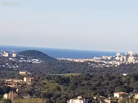 maison vue panoramique entièrement climatisée  4 ch  2 sdb  2 terrasses  à 15 minutes des 
