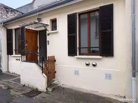 maison de village - 2 pièces - 30m2