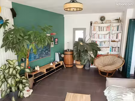à louer – appartement 4 pièces de 82 m²+ cave