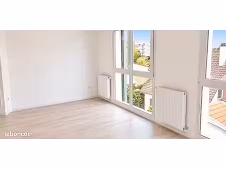 studio 1 pièce 34 m²