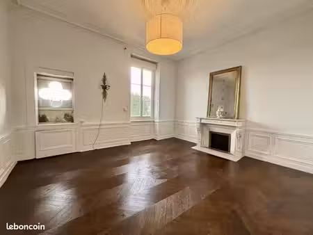 appartement 3 pièces 90 m²
