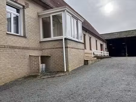 propriété 10 pièces 130 m²