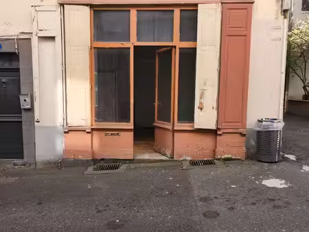 local commercial