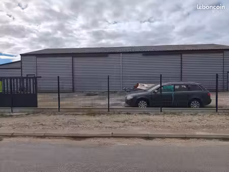 a louer hangar local  entrepot 