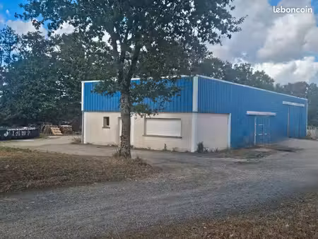 local - 150 m2 - le guerno