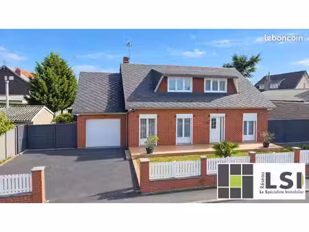 pavillon 7 pièces 136 m²