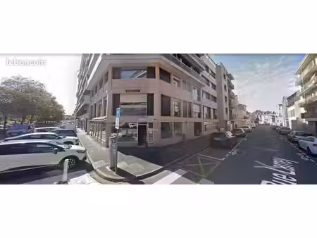 local commercial de 100 m 2 plein centre ville tarbes