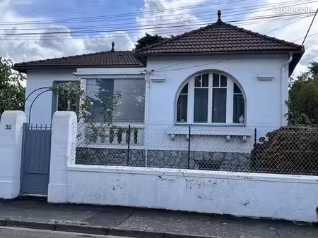 maison de ville années 30 avec jardin et garage