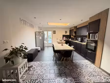 maison 4 pièces 106 m²