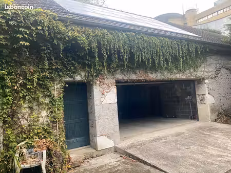 grange en pierre à aménager + terrain 1000m² pau