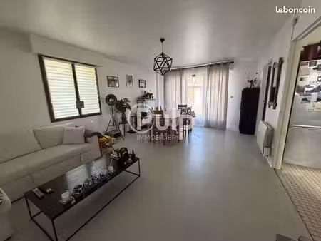 maison 3 pièces 55 m²