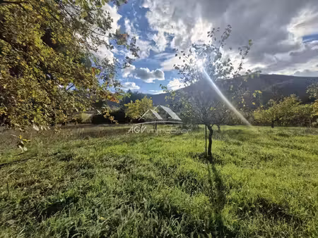 proche des mages une parcelle de terrain constructible 3100 m²