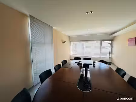bureaux 280 m²